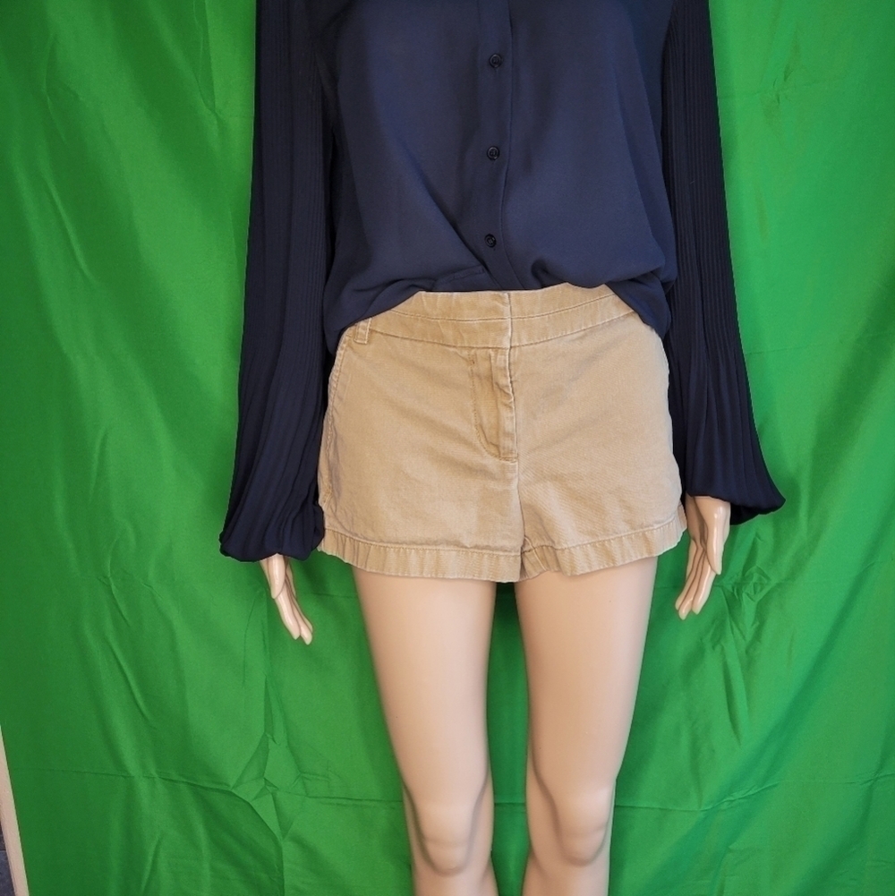 J.Crew 3” Chino Shorts Size‎ 4